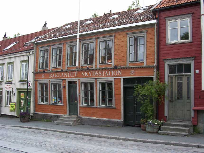 Im Stadtteil Bakklandet, an der stlichen Seite des Flusses Nidelva