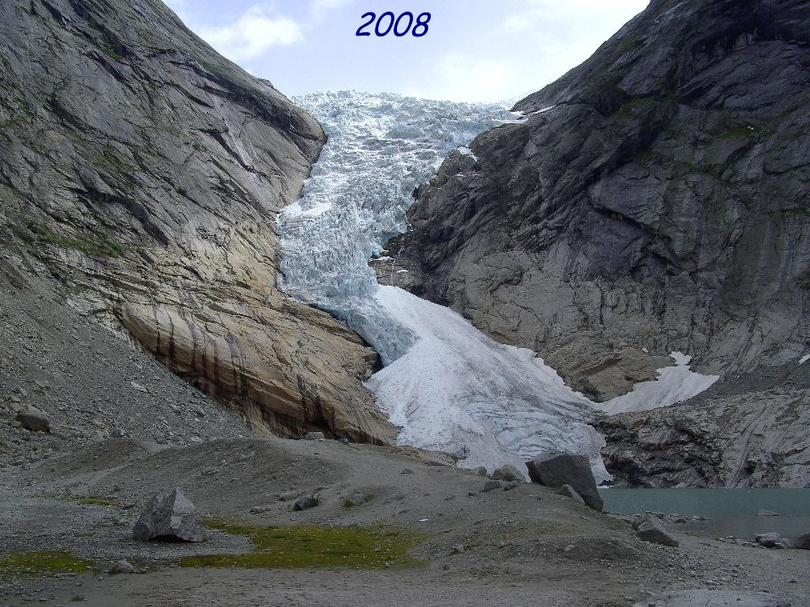 Wir sahen keine gefhrten Gletscherwanderungen mehr, denn der Aufstieg wre hier viel zu gefhrlich.