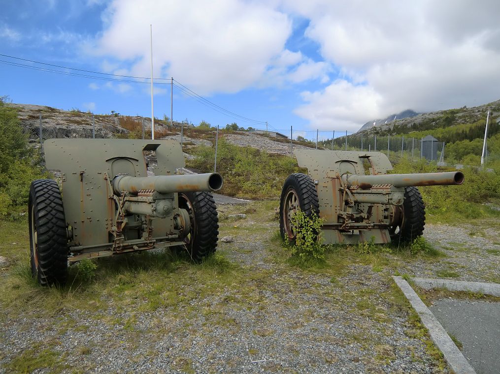Das neutrale Norwegen wurde von der deutschen Wehrmacht besetzt. Hier ein Freiluftmuseum der  Heereskstenbatteriestellung (HBK16./974) 1942-1945 
